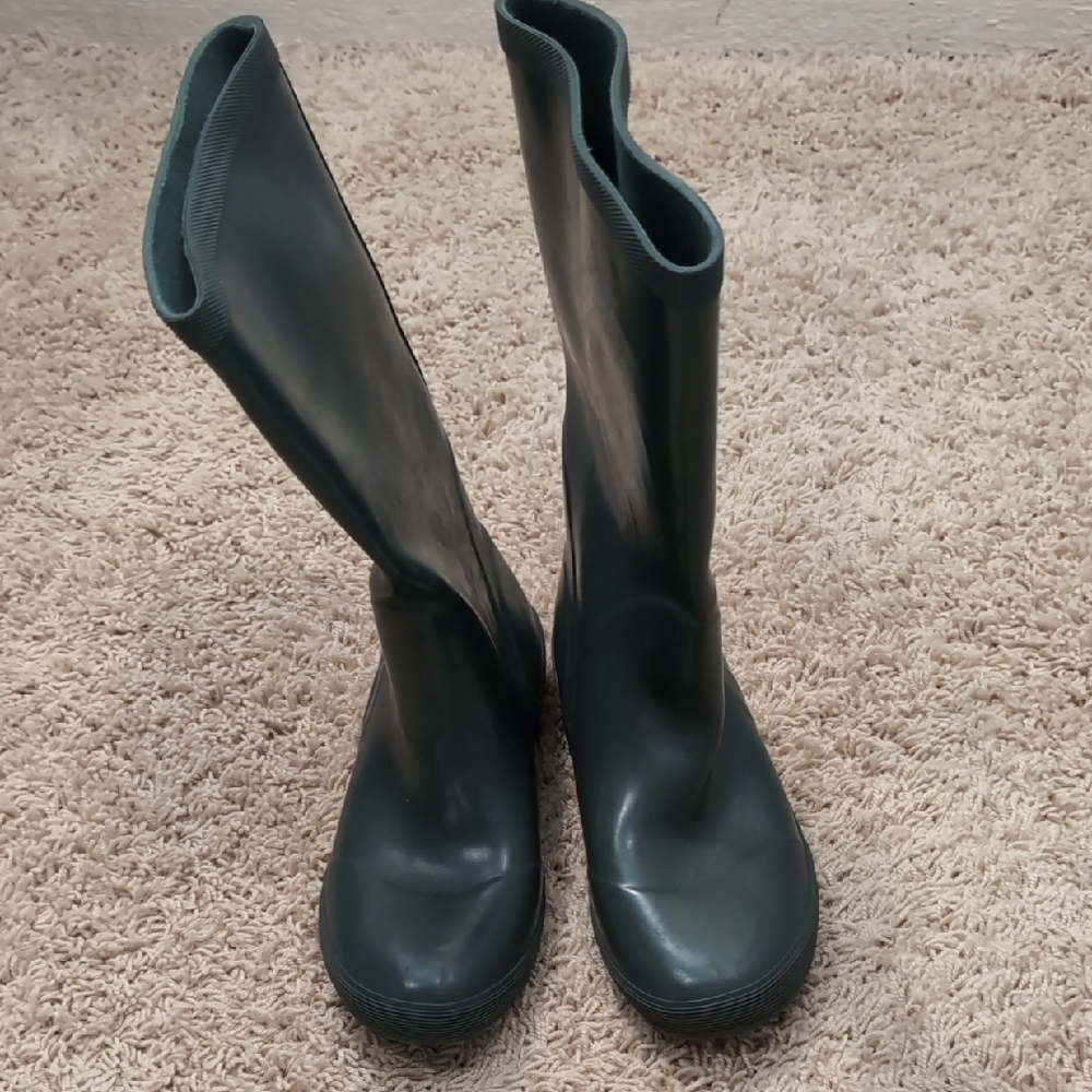 L.L. Bean Kid's Wellie Green Boots